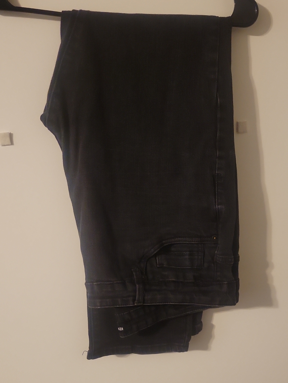 Kenneth Cole Black Skinny Jeans